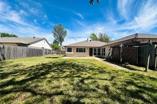 3117 Kingswood Dr, Garland, TX 75040 - Photo 39