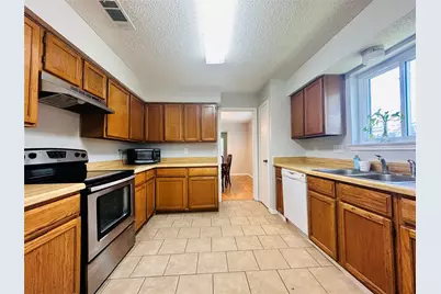 3117 Kingswood Drive, Garland, TX 75040 - Photo 33