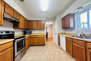 3117 Kingswood Dr, Garland, TX 75040 - Photo 33