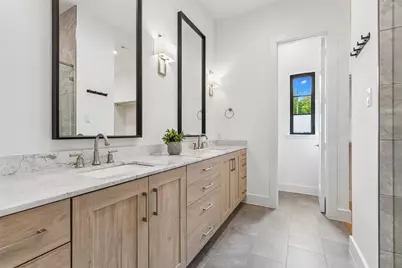 1228 Haines Avenue, Dallas, TX 75208 - Photo 21