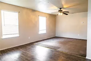 404 Kings Way Dr, Mansfield, TX 76063 - Photo 5