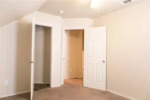 404 Kings Way Dr, Mansfield, TX 76063 - Photo 3