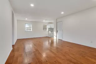 1806 Cunningham St, Irving, TX 75062 - Photo 9