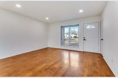 1806 Cunningham Street, Irving, TX 75062 - Photo 3