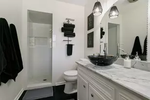 6917 Smithfield Rd, North Richland Hills, TX 76182 - Photo 17