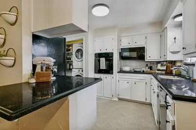 6917 Smithfield Road, North Richland Hills, TX 76182 - Photo 9