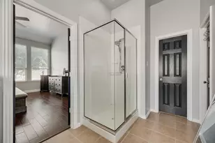 221 Bluefinch Dr, Little Elm, TX 75068 - Photo 17