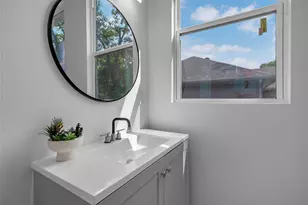 3608 Metropolitan Ave, Dallas, TX 75210 - Photo 25