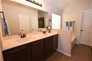 10125 Sailboard Dr, McKinney, TX 75072 - Photo 7