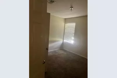6002 Rising Meadow Drive, Arlington, TX 76018 - Photo 11