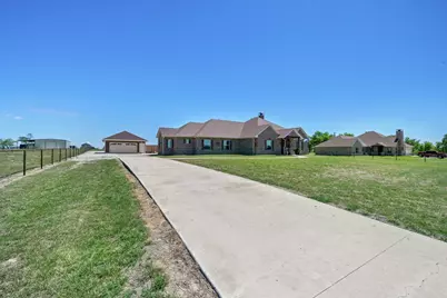 592 Old Agnes Road, Weatherford, TX 76088 - Photo 5