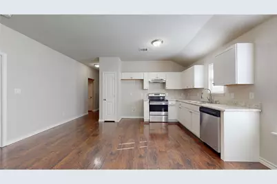 2104 Daniel Street, Fort Worth, TX 76104 - Photo 3