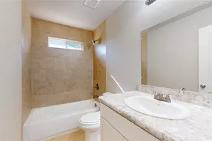 2104 Daniel St, Fort Worth, TX 76104 - Photo 9