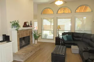 713 Victorian Dr, Allen, TX 75002 - Photo 5