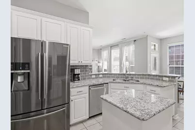 329 S Village Drive, McKinney, TX 75072 - Photo 7