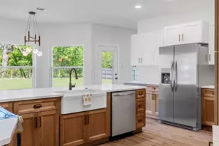 319 Whippoorwill Dr, Wills Point, TX 75169 - Photo 17