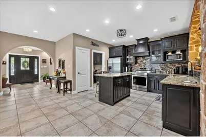 5833 Wall Avenue, Haltom City, TX 76117 - Photo 7