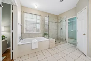 2225 Grinelle Dr, Plano, TX 75025 - Photo 9