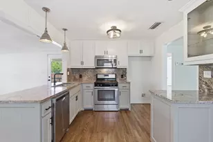 2615 Alco Ave, Dallas, TX 75211 - Photo 13