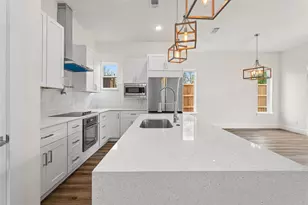 402 S Henderson Ave, Dallas, TX 75223 - Photo 7