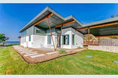 245 Lake House, Bridgeport, TX 76426 - Photo 3