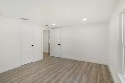 450 Hickory Street, Lewisville, TX 75057 - Photo 11