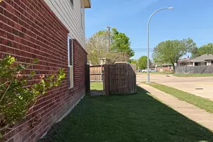 10400 Wagon Rut Ct, Fort Worth, TX 76108 - Photo 5