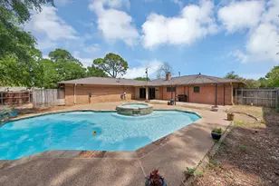 1500 Wagonwheel Trail, Pantego, TX 76013 - Photo 3