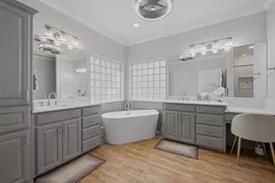 106 Shoshone Dr, Lake Kiowa, TX 76240 - Photo 19