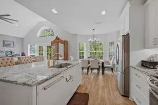 106 Shoshone Dr, Lake Kiowa, TX 76240 - Photo 13