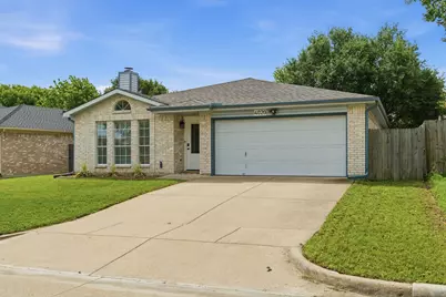 4020 Staghorn Circle N, Fort Worth, TX 76137 - Photo 1