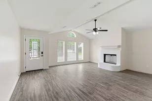 4020 Staghorn Cir N, Fort Worth, TX 76137 - Photo 5