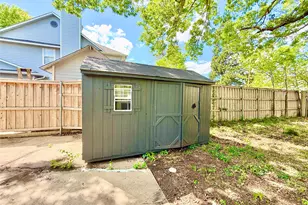 1309 Linden Ln, Garland, TX 75040 - Photo 35