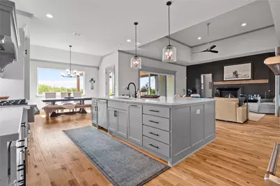 7756 Laura Lake Lane, Fort Worth, TX 76126 - Photo 17