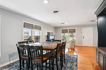 2716 Wayside Avenue, Fort Worth, TX 76110 - Photo 11