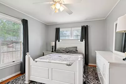 2716 Wayside Avenue, Fort Worth, TX 76110 - Photo 19