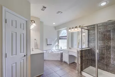 10414 Broadmoor Lane, Rowlett, TX 75089 - Photo 17