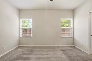 637 S Redford Ln, White Settlement, TX 76108 - Photo 13