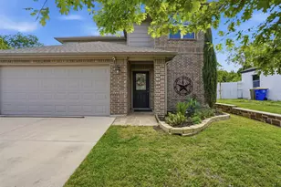 637 S Redford Ln, White Settlement, TX 76108 - Photo 3