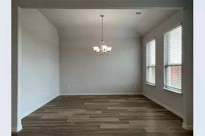 127 Bowling Green Avenue, Red Oak, TX 75154 - Photo 7