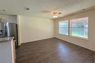 5518 Heathercrest Dr, Arlington, TX 76018 - Photo 7