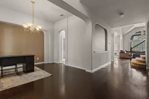 973 Tara Dr, Burleson, TX 76028 - Photo 3