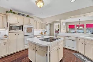 5107 Racquet Club Dr, Arlington, TX 76017 - Photo 13