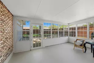 8415 Sweetwater Dr, Dallas, TX 75228 - Photo 25