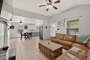 494 Park St, Cleburne, TX 76031 - Photo 9