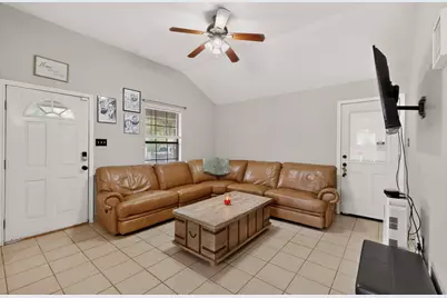 494 Park Street, Cleburne, TX 76031 - Photo 7