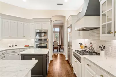 5116 Meadowside Lane, Plano, TX 75093 - Photo 9