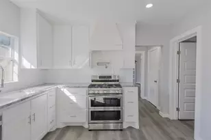 1507 N Preston St, Ennis, TX 75119 - Photo 9