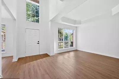 3225 Heatherbrook Drive, Plano, TX 75074 - Photo 3