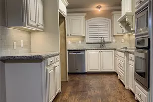 1953 Camden Way, Carrollton, TX 75007 - Photo 23